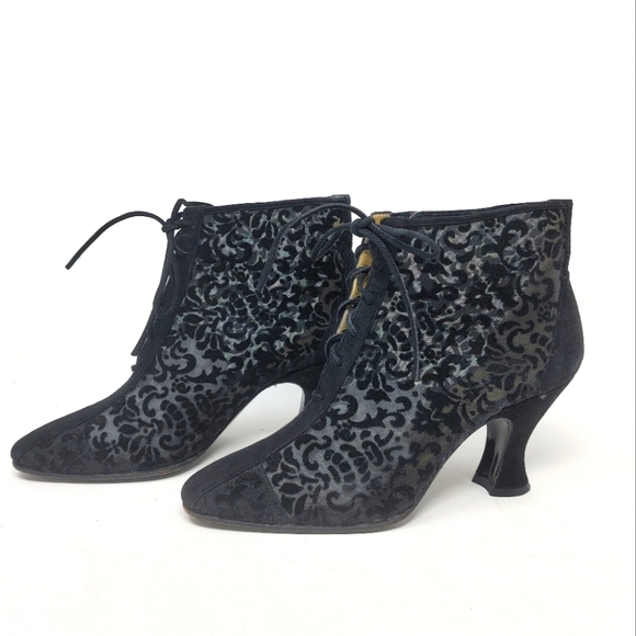 Yves Saint Laurent Vintage Lace Up Booties Size 7 - Picture 2 of 10